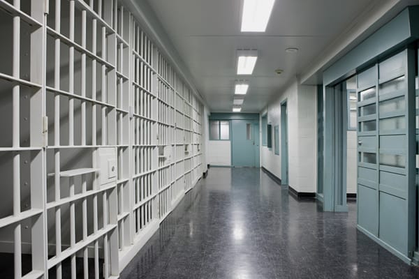 Behind bars, cancer care comes too late for many